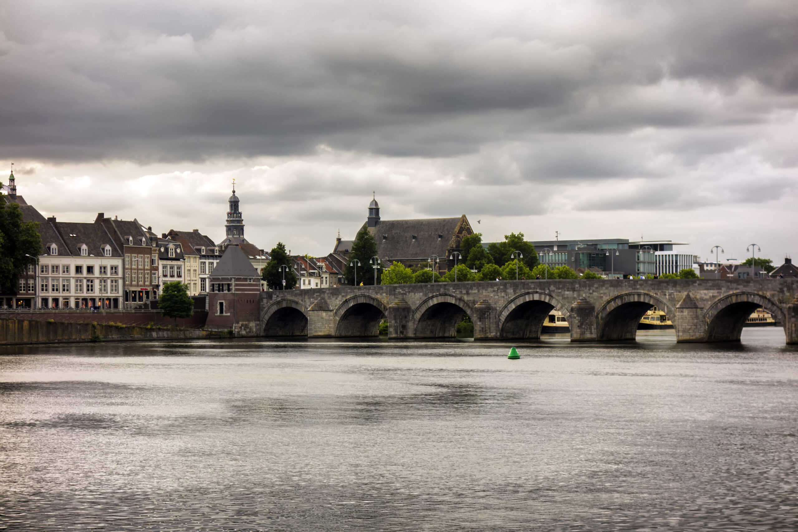 schilder in Maastricht